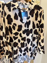 Load image into Gallery viewer, Luna shirt
