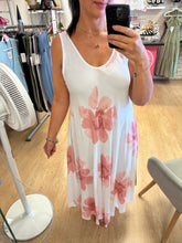 Load image into Gallery viewer, Flora dress
