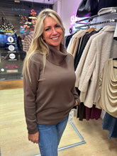 Load image into Gallery viewer, Tamy jumper
