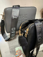 Load image into Gallery viewer, Tote bag
