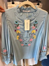 Load image into Gallery viewer, Bloom blouse
