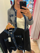 Load image into Gallery viewer, Charm cardigan
