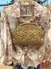 Load image into Gallery viewer, Daisy bag
