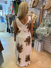 Load image into Gallery viewer, Flora dress
