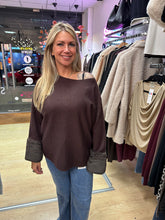 Load image into Gallery viewer, Jenny jumper
