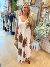 Load image into Gallery viewer, Flora dress
