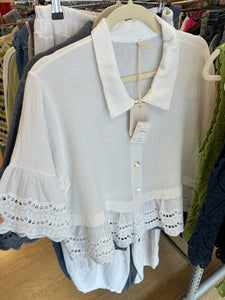 Bella frill top