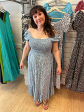 Load image into Gallery viewer, Ditsy Daisy dress
