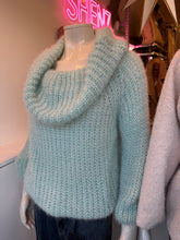 Load image into Gallery viewer, Katie jumper
