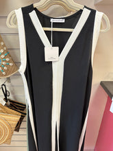 Load image into Gallery viewer, Panel stripe dress
