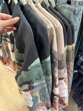 Load image into Gallery viewer, Sorento jacket
