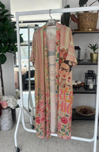 Load image into Gallery viewer, Freda Rose kimono
