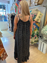 Load image into Gallery viewer, Tessa dress
