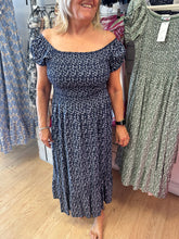 Load image into Gallery viewer, Ditsy Daisy dress
