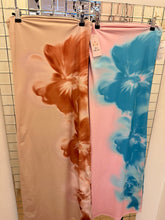 Load image into Gallery viewer, Orchid dress
