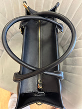 Load image into Gallery viewer, Amara bag
