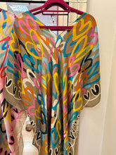 Load image into Gallery viewer, Hearts kaftan

