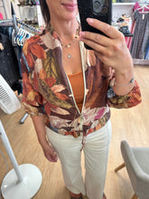 Load image into Gallery viewer, Maple Jacket

