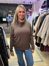 Load image into Gallery viewer, Tamy jumper
