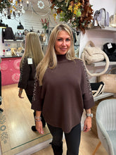 Load image into Gallery viewer, Shaney jumper
