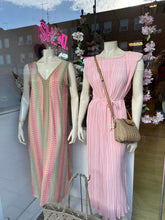 Load image into Gallery viewer, Jenny dress
