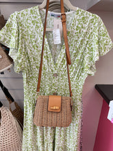 Load image into Gallery viewer, Becky daisy dress
