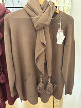 Load image into Gallery viewer, Janet Jumper
