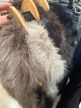 Load image into Gallery viewer, Britney Gilet
