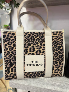 Leopard tote bag