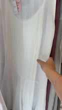 Load and play video in Gallery viewer, Tencel dress❤️
