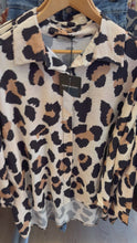 Load and play video in Gallery viewer, Luna shirt

