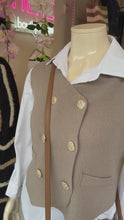 Load and play video in Gallery viewer, Terry waistcoat
