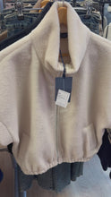 Load and play video in Gallery viewer, Mandy jacket

