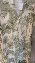 Load and play video in Gallery viewer, Zoe dress

